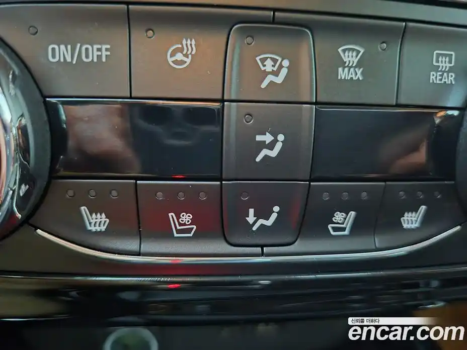 Chevrolet Trax 2024 1.2 автомат (гидро), фото 18