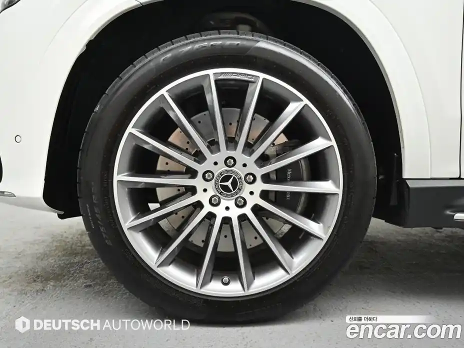 Mercedes-Benz GLE-Class 2025 3.0 гидро, фото 6 Mercedes-Benz GLE-Class 2025 3.0 гидро, фото 6