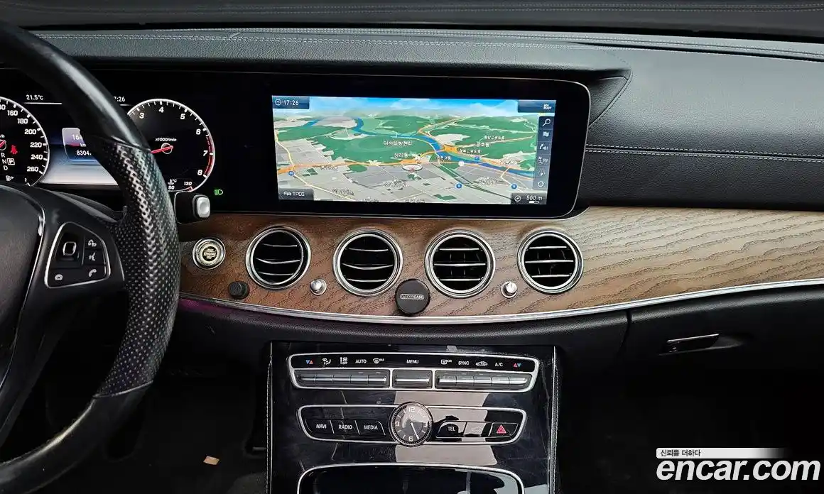 Mercedes-Benz E-Class 2018 2.0 автомат (гидро), фото 19