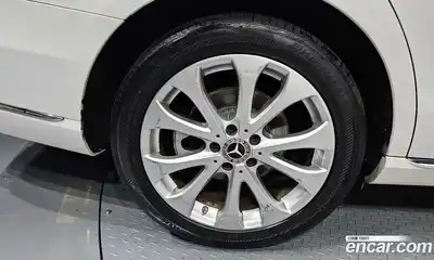 Mercedes-Benz E-Class 2018 2.0 автомат (гидро), миниатюра 5