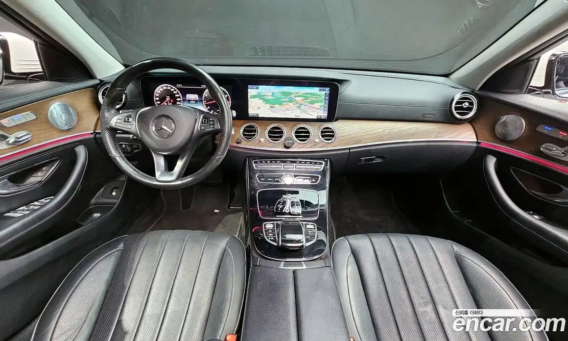 Mercedes-Benz E-Class 2018 2.0 автомат (гидро), фото 10