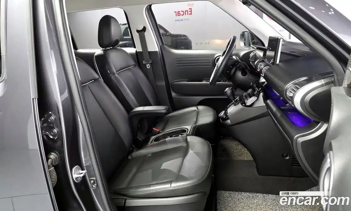 Hyundai Casper 2023 1.0 автомат (гидро), фото 16