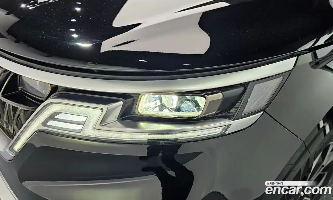Kia Carnival 2021 3.5 автомат (гидро), фото 8