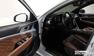 Genesis G70 2018 2.2 автомат (гидро), миниатюра 10