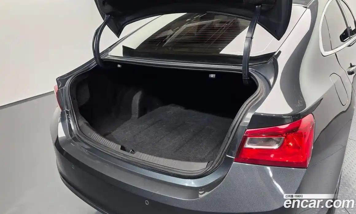 Chevrolet Malibu 2017 1.5 гидро, фото 20