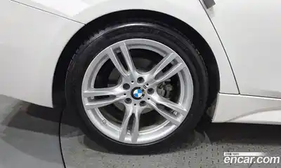 BMW 3-Series 2015 2.0 гидро, миниатюра 5
