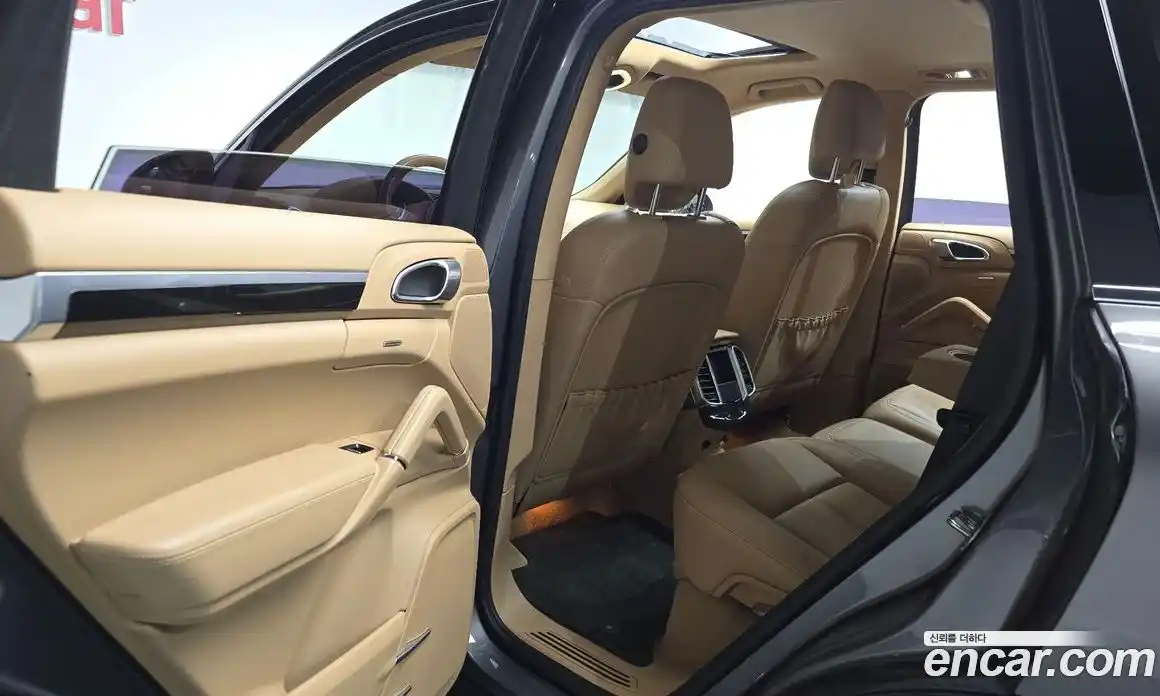 Porsche Cayenne 2011 3.0 автомат (гидро), фото 16