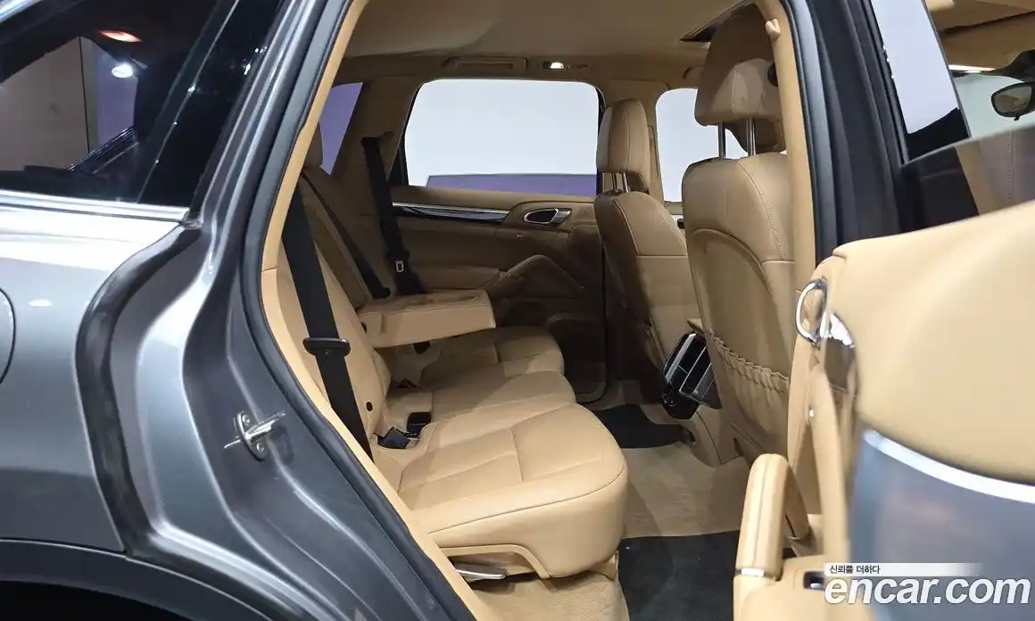 Porsche Cayenne 2011 3.0 автомат (гидро), фото 17