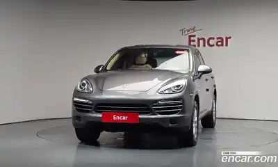 Porsche Cayenne 2011 3.0 автомат (гидро), миниатюра 2