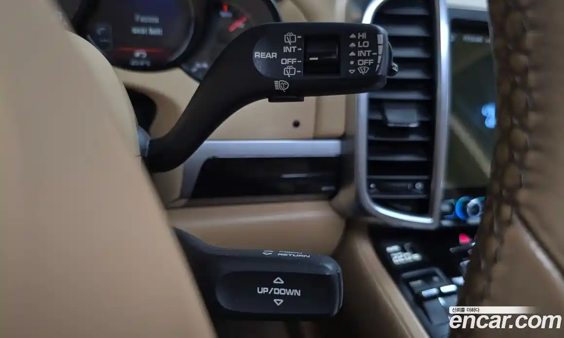 Porsche Cayenne 2011 3.0 автомат (гидро), фото 23