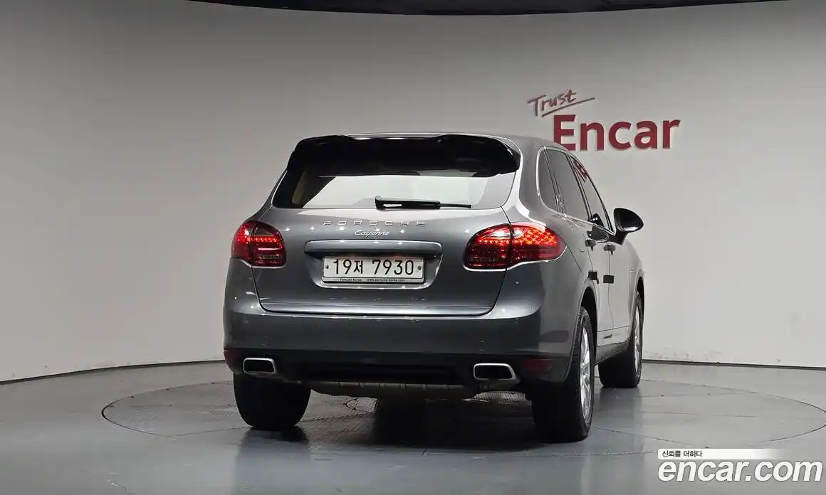 Porsche Cayenne 2011 3.0 автомат (гидро), фото 3