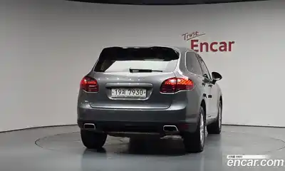 Porsche Cayenne 2011 3.0 автомат (гидро), миниатюра 3