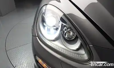 Porsche Cayenne 2011 3.0 автомат (гидро), миниатюра 7