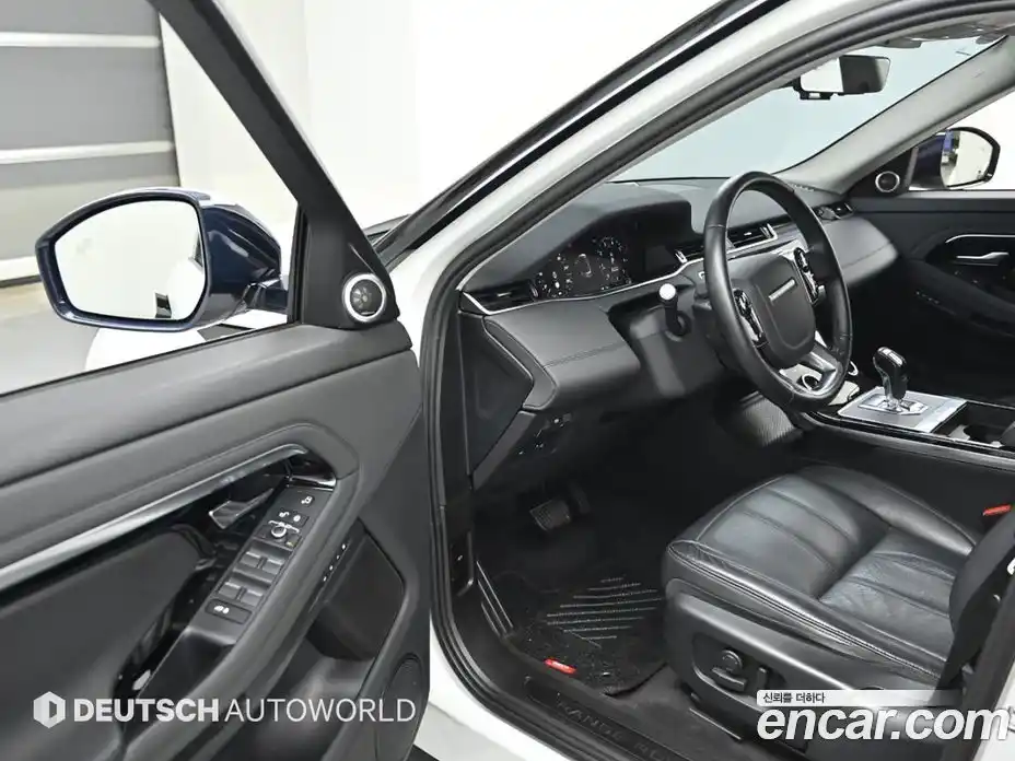 Land Rover Range Rover Evoque 2020 2.0 автомат (гидро), фото 11