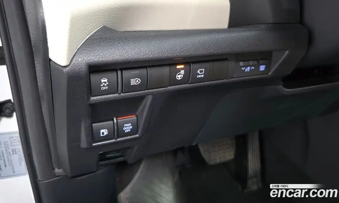 Toyota Sienna 2024 2.5 гидро, фото 29