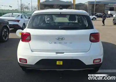 Hyundai Venue 2026 1.6 автомат (гидро), миниатюра 3