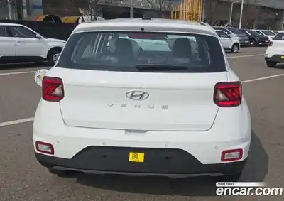 Hyundai Venue 2026 1.6 автомат (гидро), миниатюра 3