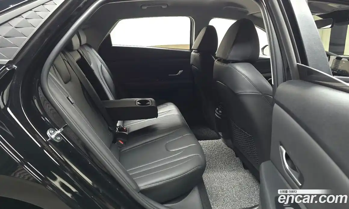 Hyundai Avante 2025 1.6 автомат (гидро), фото 17