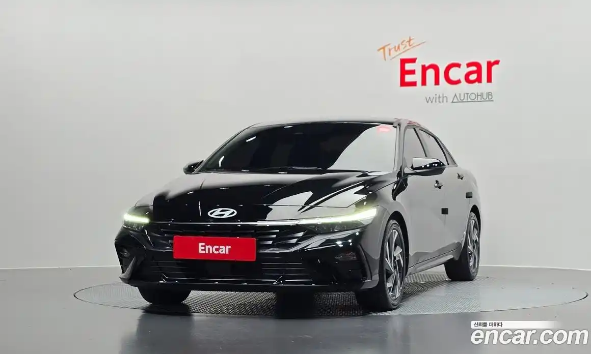 Hyundai Avante 2025 1.6 автомат (гидро), фото 3