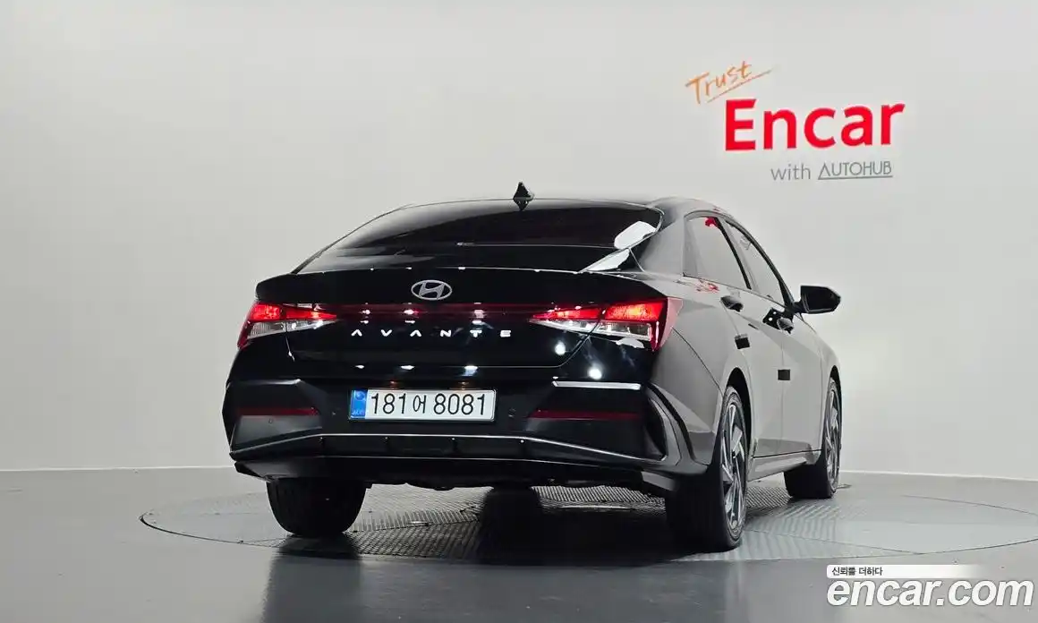 Hyundai Avante 2025 1.6 автомат (гидро), фото 4