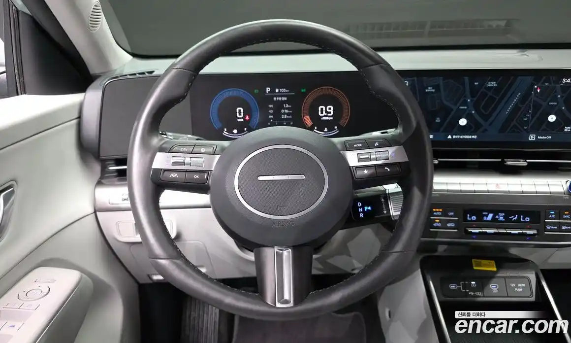 Hyundai Kona 2025 1.6 автомат (гидро), фото 18