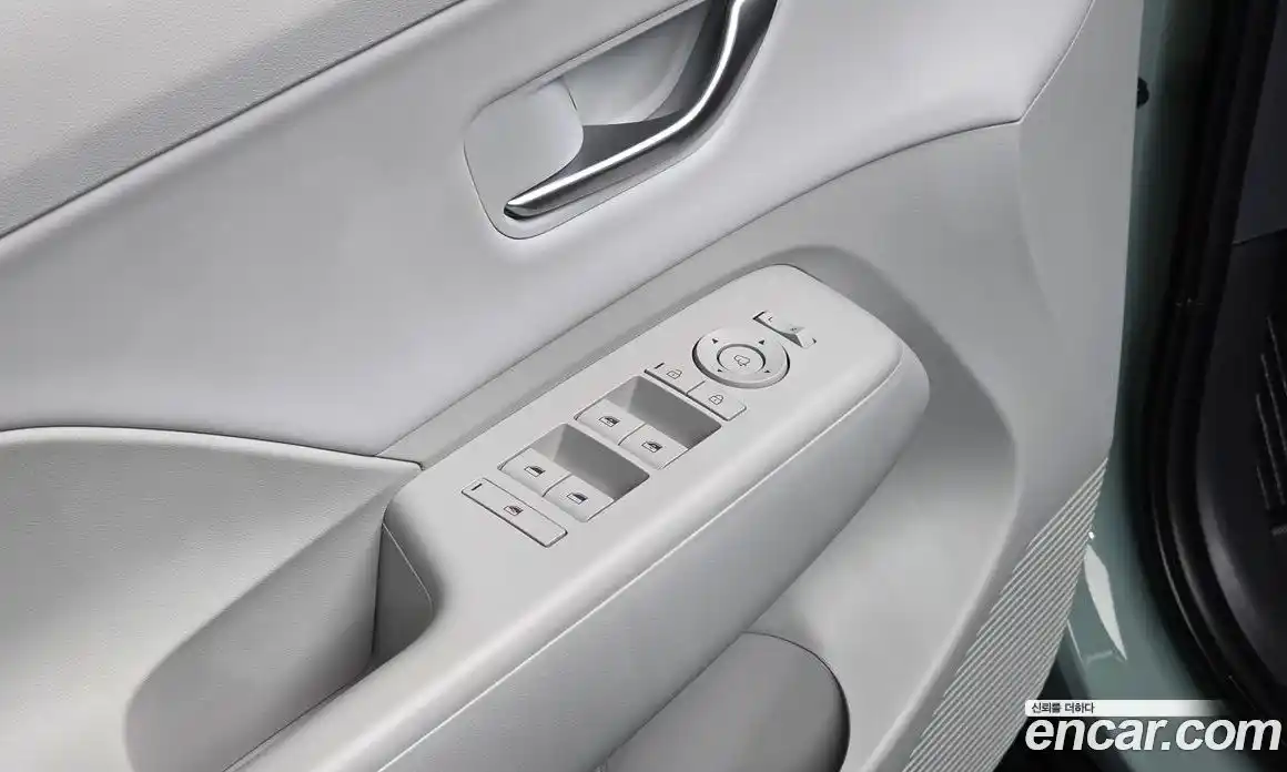 Hyundai Kona 2025 1.6 автомат (гидро), фото 22