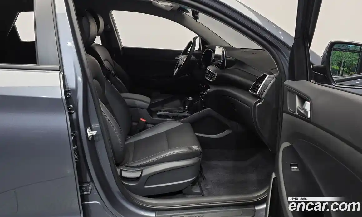 Hyundai Tucson 2019 1.6 автомат (гидро), фото 11