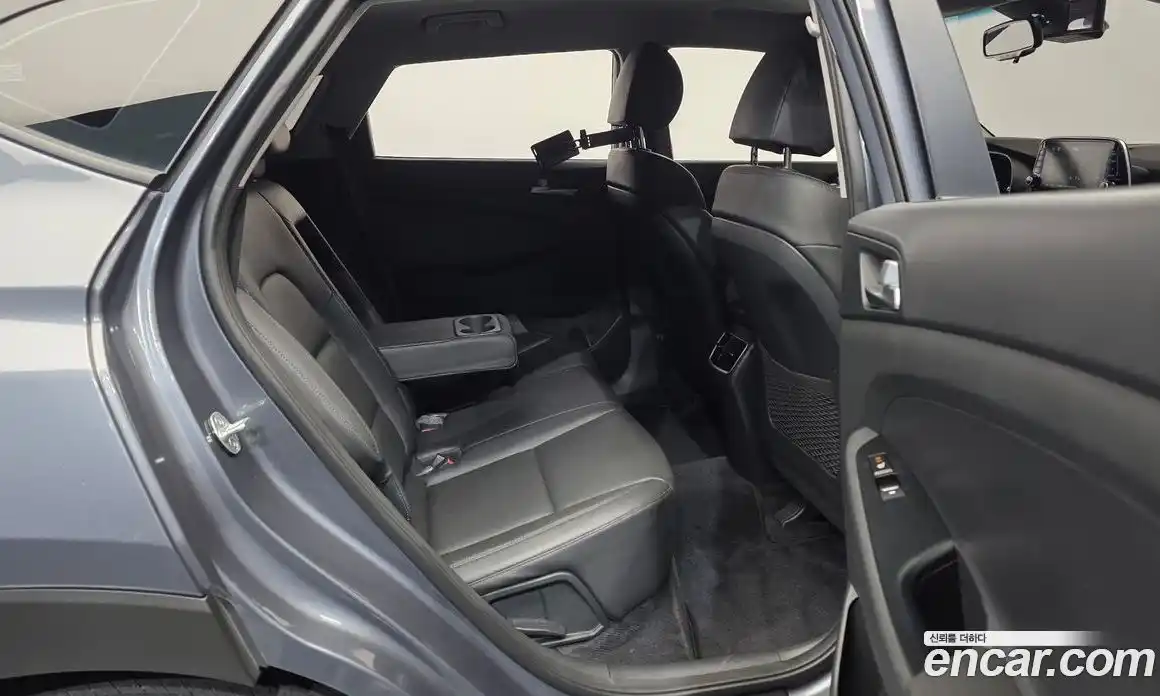 Hyundai Tucson 2019 1.6 автомат (гидро), фото 12