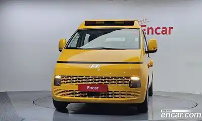 Hyundai Staria 2024 3.5 автомат (гидро), миниатюра 3