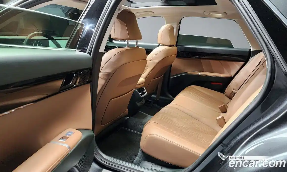 Hyundai Grandeur 2023 3.5 автомат (гидро), фото 12