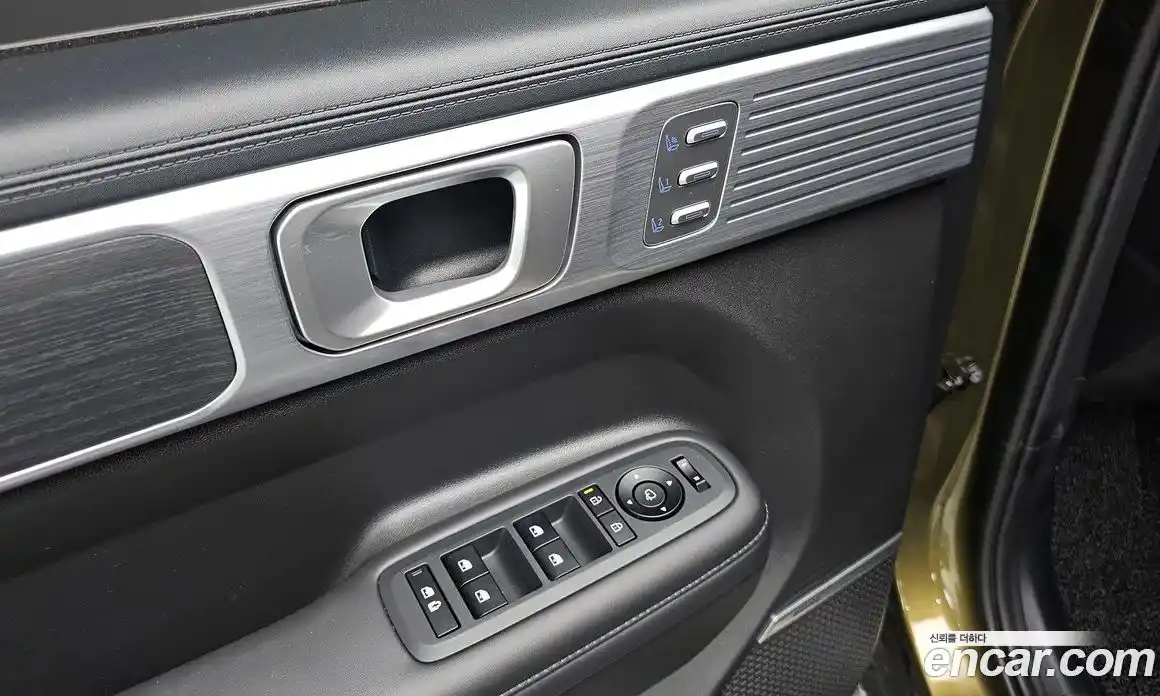 Hyundai Santa Fe 2024 1.6 автомат (гидро), фото 18