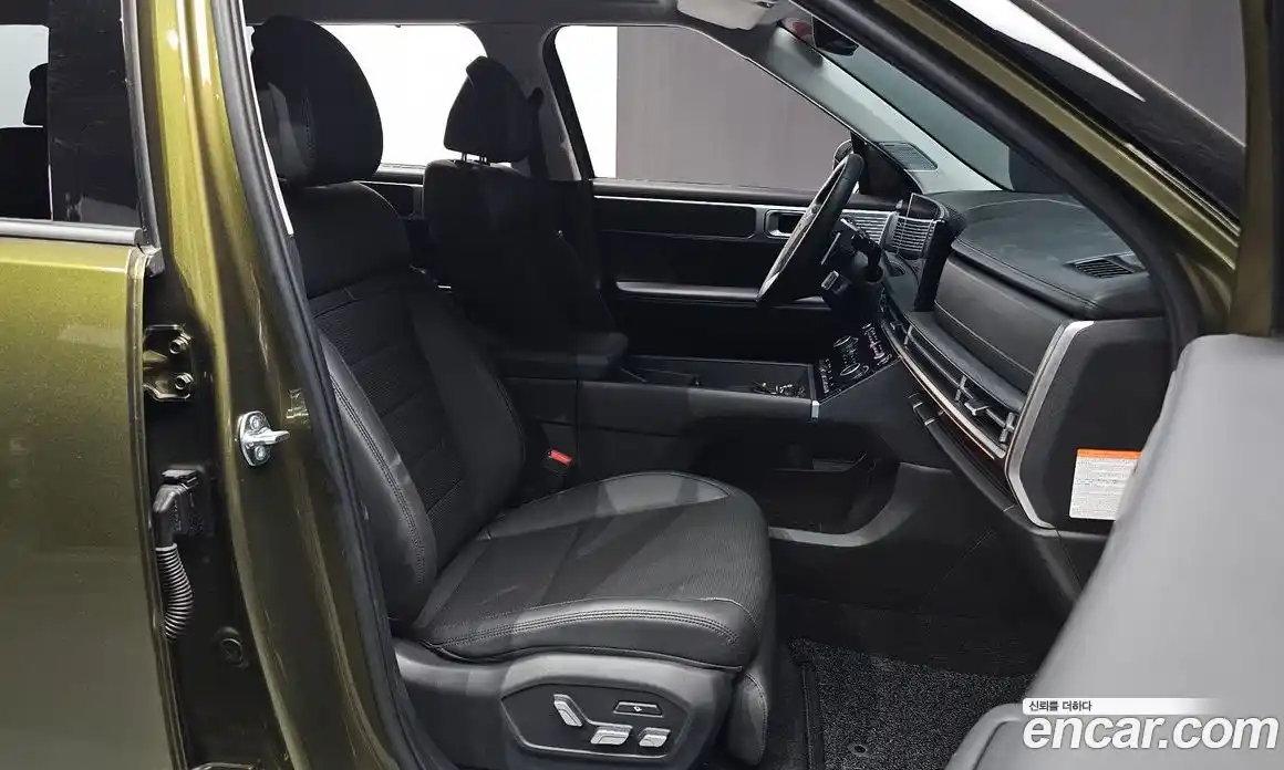 Hyundai Santa Fe 2024 1.6 автомат (гидро), фото 10