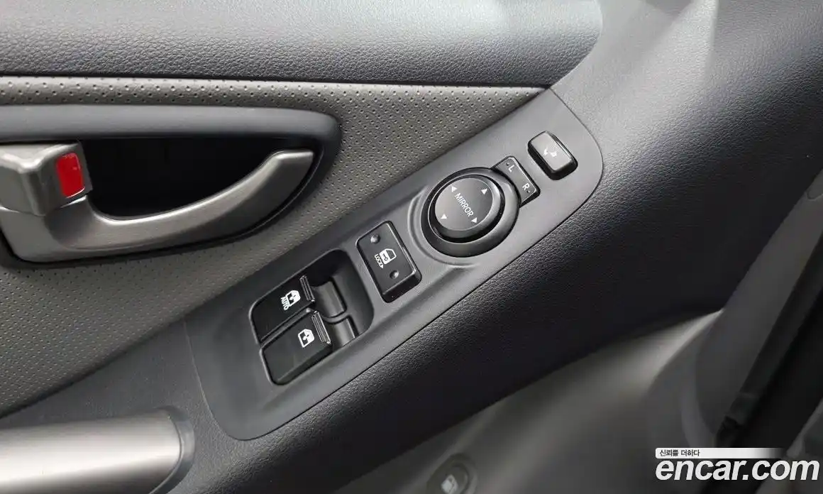 Hyundai Starex 2020 2.5 автомат (гидро), фото 18