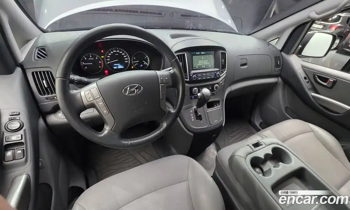 Hyundai Starex 2020 2.5 автомат (гидро), фото 7