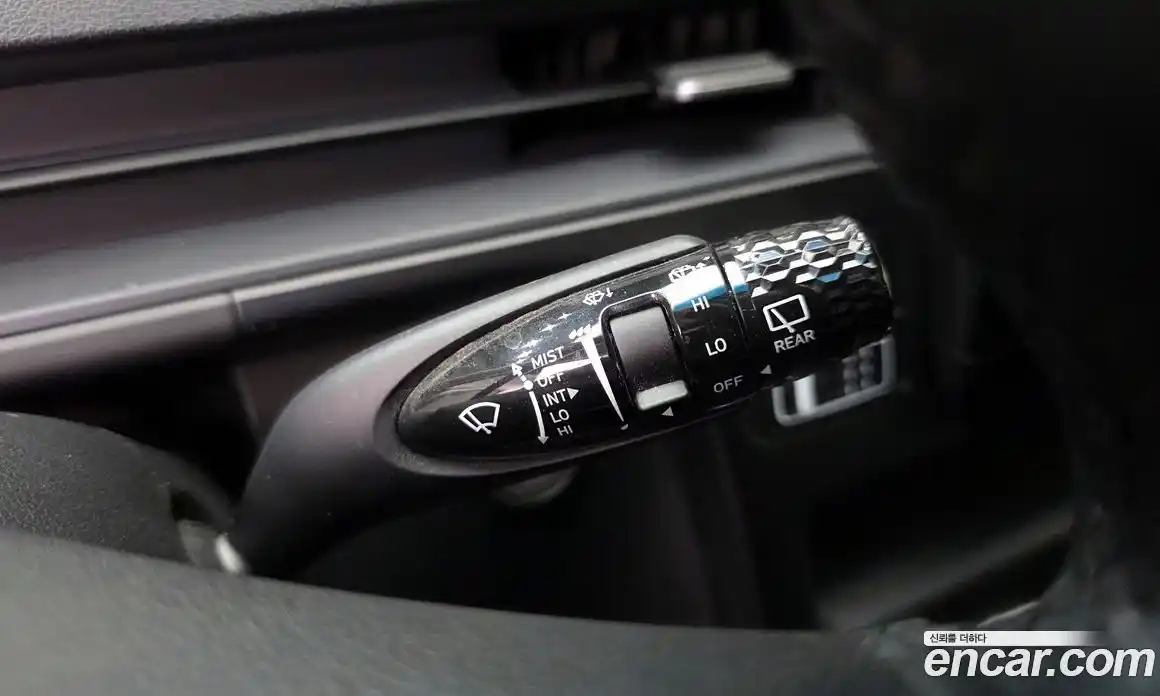 Hyundai Staria 2024 2.2 автомат (гидро), фото 26