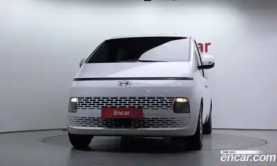 Hyundai Staria 2024 2.2 автомат (гидро), миниатюра 3