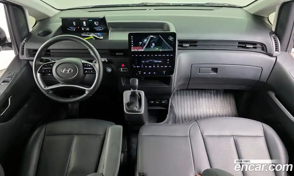 Hyundai Staria 2024 2.2 автомат (гидро), фото 10