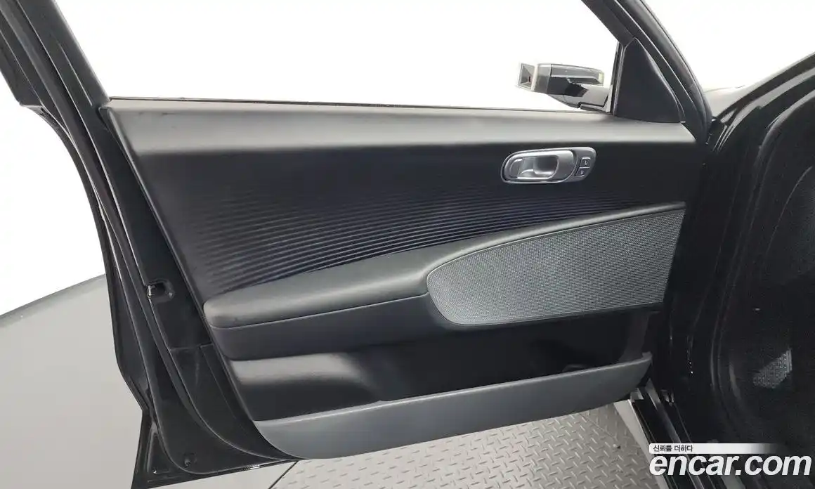 Hyundai Ioniq 6 2022 0.1 автомат (гидро), фото 14