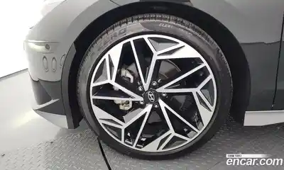 Hyundai Ioniq 6 2022 0.1 автомат (гидро), миниатюра 5
