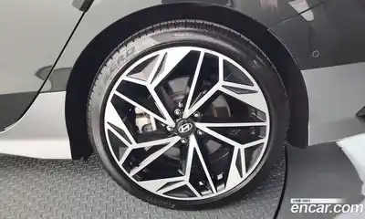 Hyundai Ioniq 6 2022 0.1 автомат (гидро), миниатюра 7