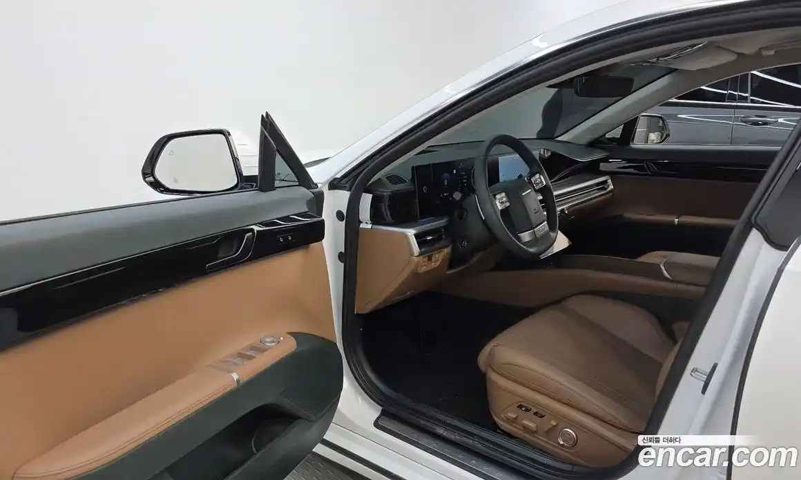 Hyundai Grandeur 2024 2.5 автомат (гидро), фото 13