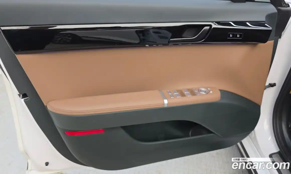 Hyundai Grandeur 2024 2.5 автомат (гидро), фото 14