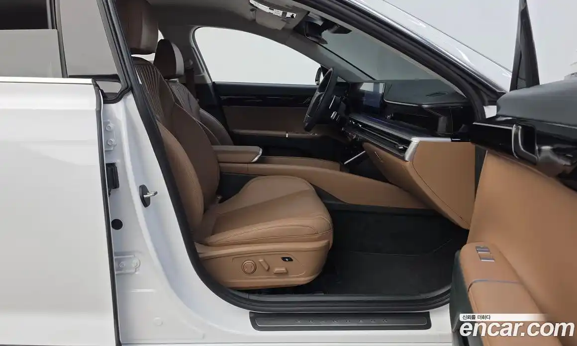 Hyundai Grandeur 2024 2.5 автомат (гидро), фото 16