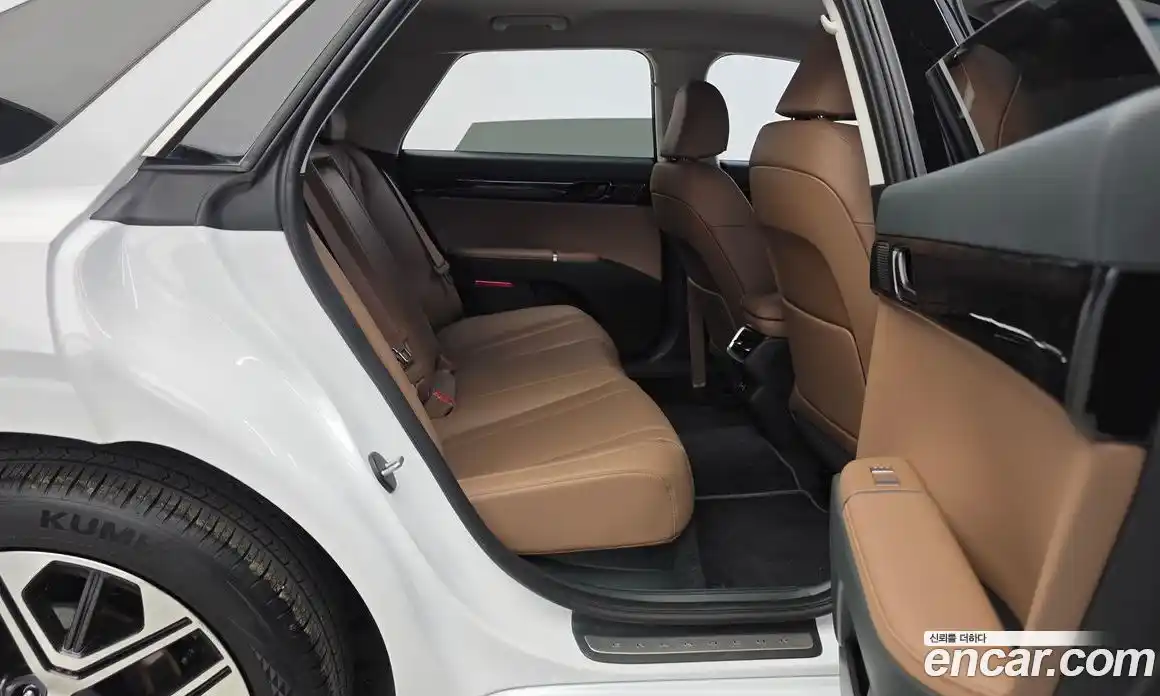 Hyundai Grandeur 2024 2.5 автомат (гидро), фото 17