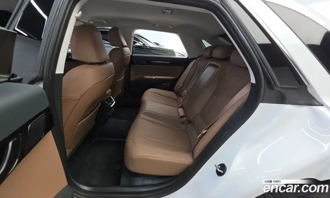 Hyundai Grandeur 2024 2.5 автомат (гидро), фото 18