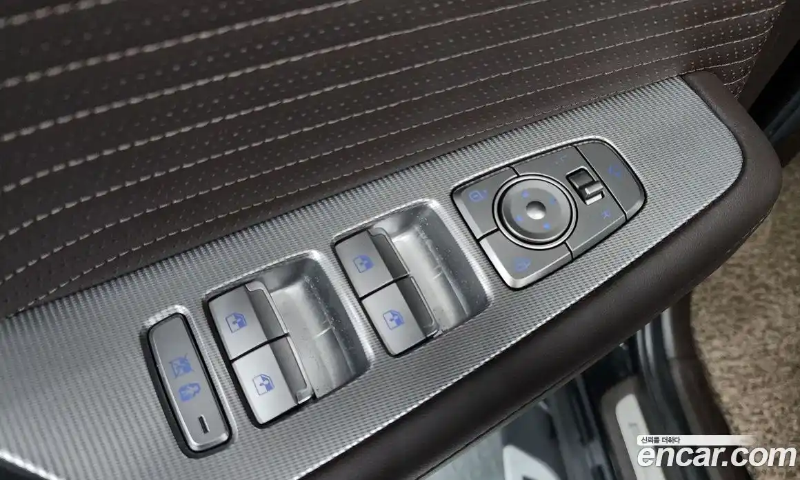 Hyundai Palisade 2023 3.8 автомат (гидро), фото 39