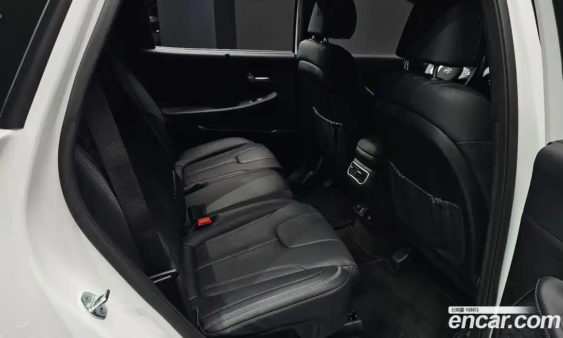 Hyundai Santa Fe 2022 2.5 автомат (гидро), фото 18