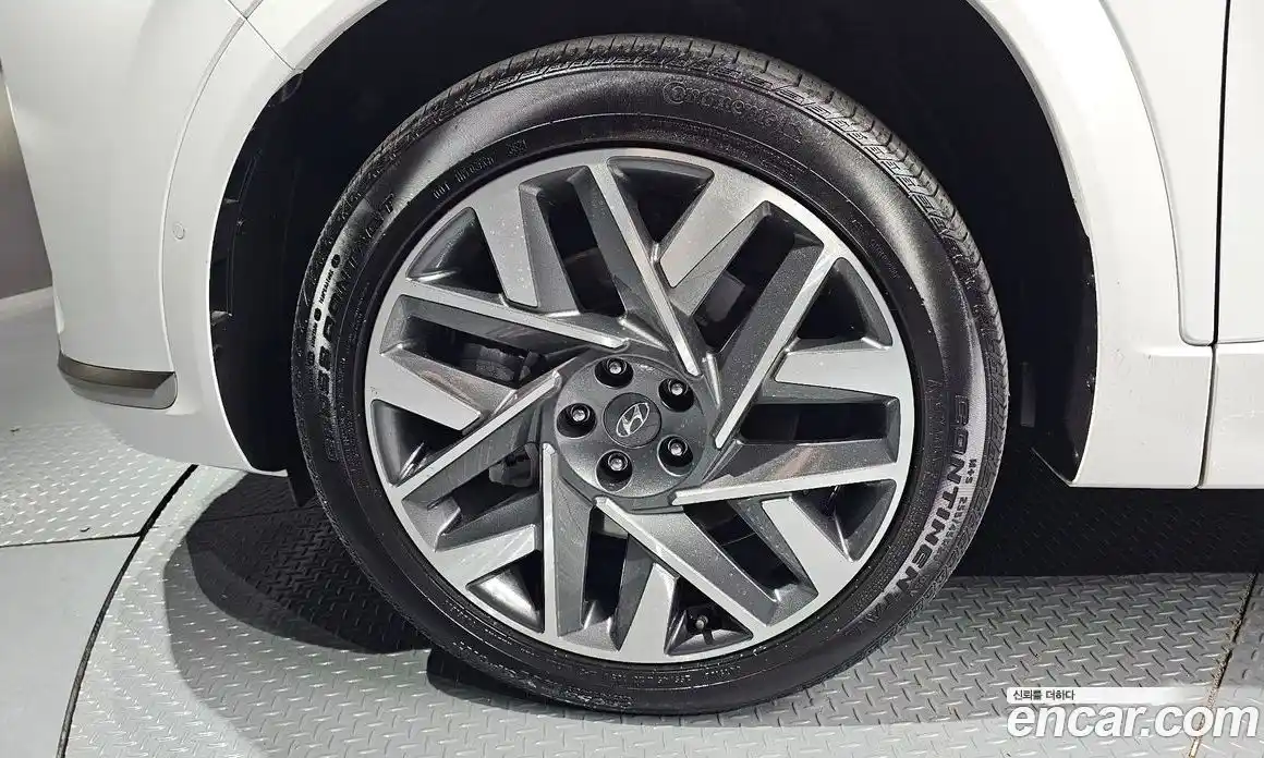 Hyundai Santa Fe 2022 2.5 автомат (гидро), фото 5