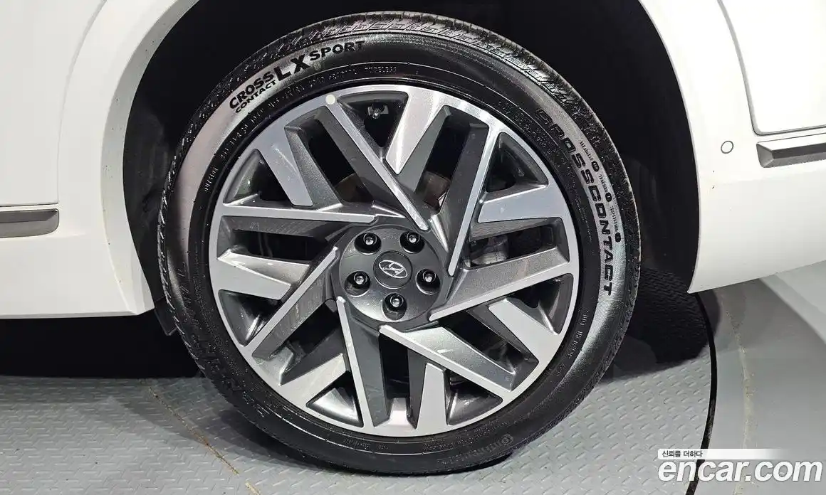 Hyundai Santa Fe 2022 2.5 автомат (гидро), фото 7