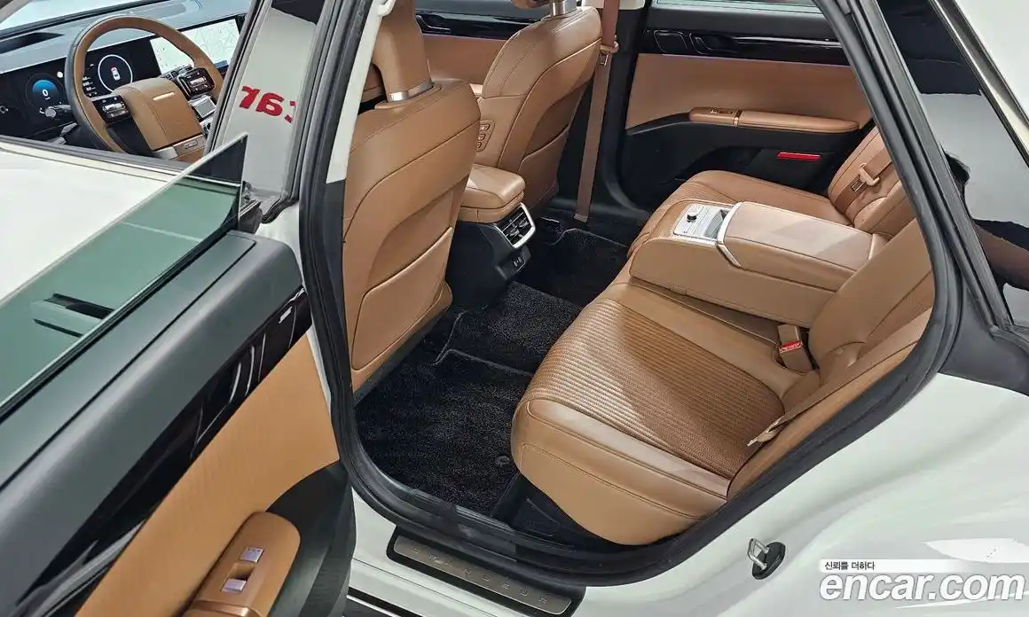 Hyundai Grandeur 2024 1.6 автомат (гидро), фото 12